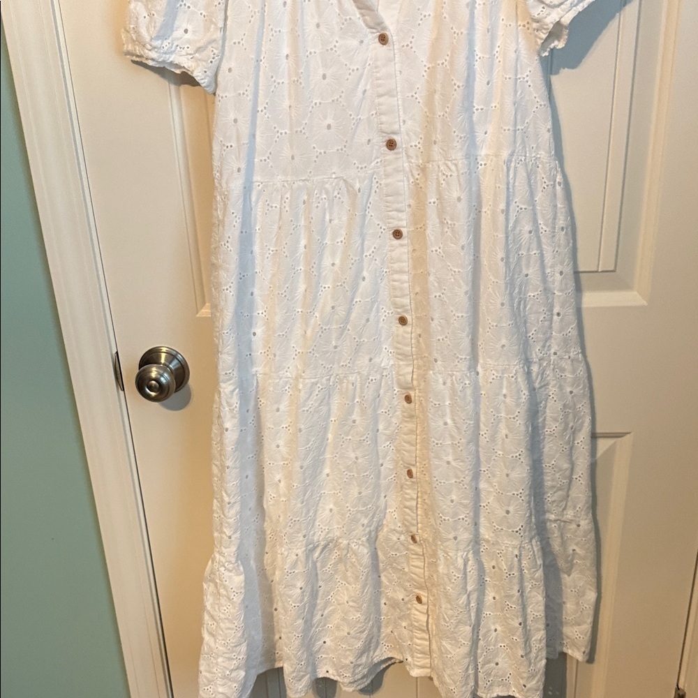 White Eyelet Button-Down Dress - Picture 5 of 5